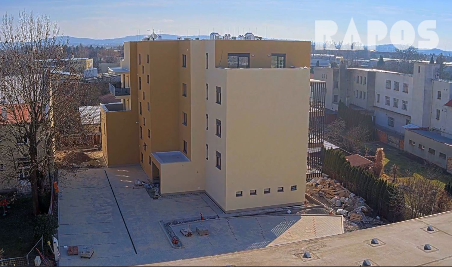 Structural shell of block of flats in Holešov – VIDEO